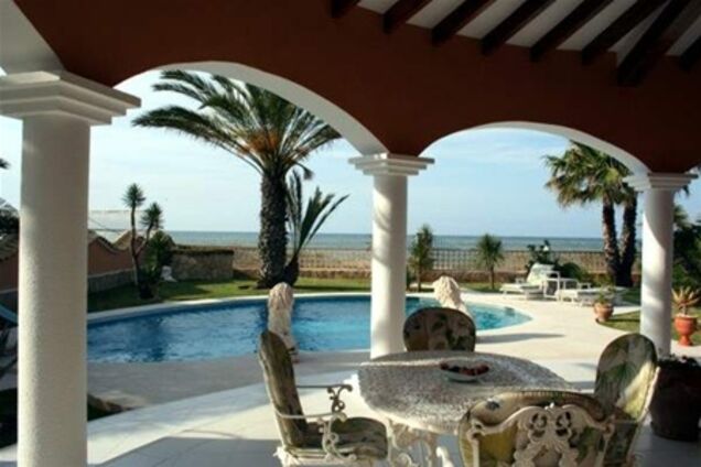 Цены на недвижимость Испании падают