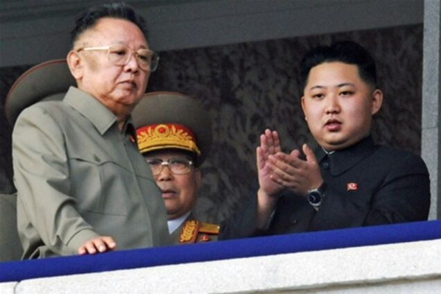 Ким Чен Ын - точная копия отца