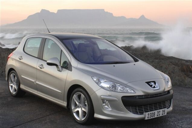 Peugeot продал в Украине в 2,4 раза больше автомобилей 