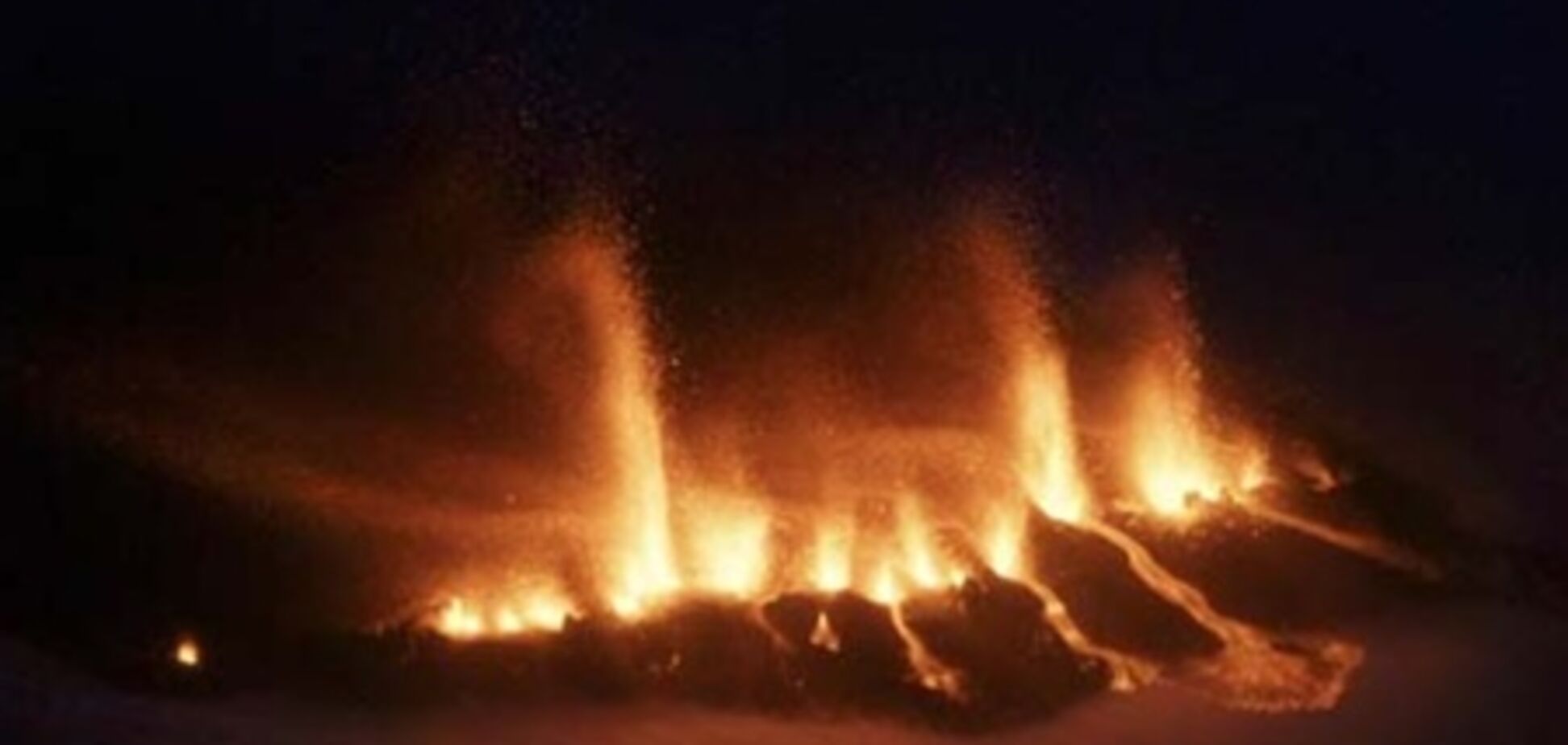 Исландия в шаге от кошмара: огромный вулкан пробуждается под ледником