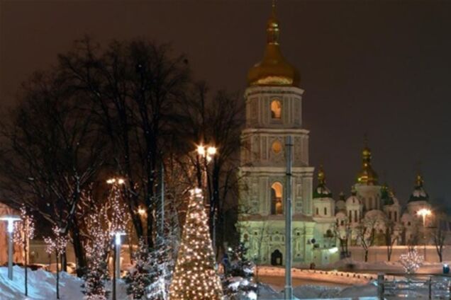 Більшість українців вважають найважливішим святом Різдво