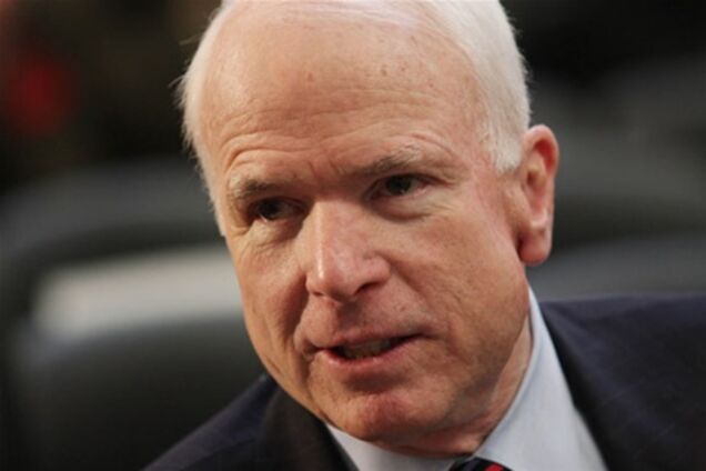 Маккейн просит Обаму ради стабильности вернуть войска в Ирак