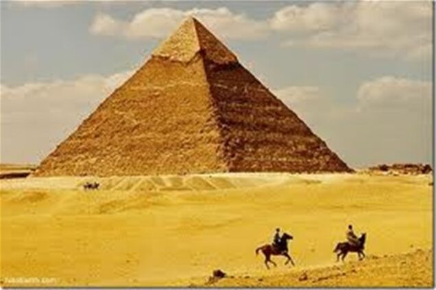 В 2012 году ученые откроют тайные врата пирамиды Хеопса