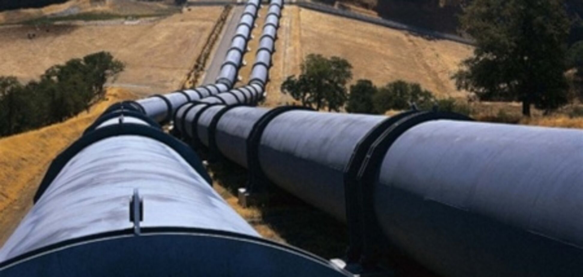 Азербайджанская нефть потечет транзитом через Украину