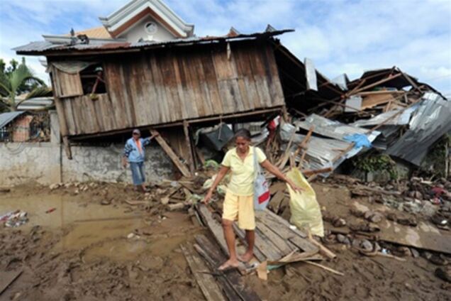 Филиппины на грани гуманитарной катастрофы после тайфуна Уоши?