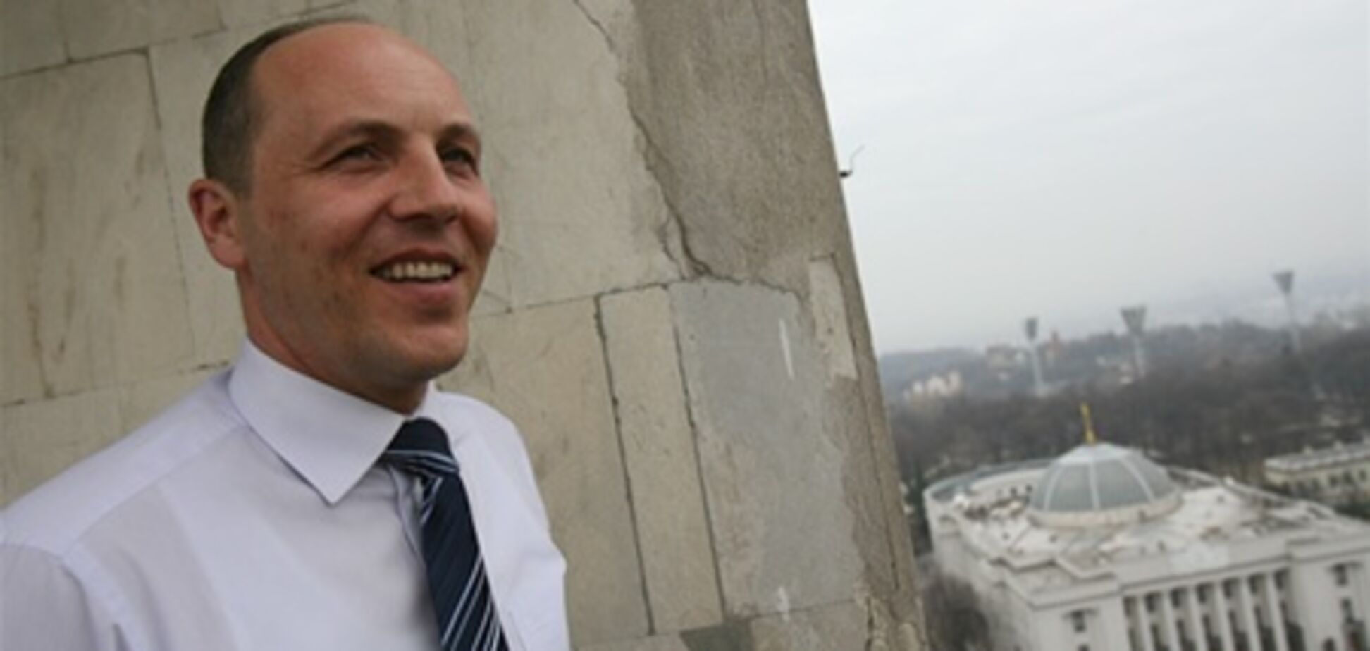 Нардеп Парубій живе на 13 тисяч гривень на місяць