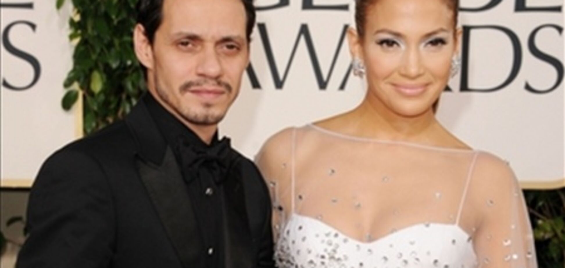 Энтони готов отобрать детей у Лопес