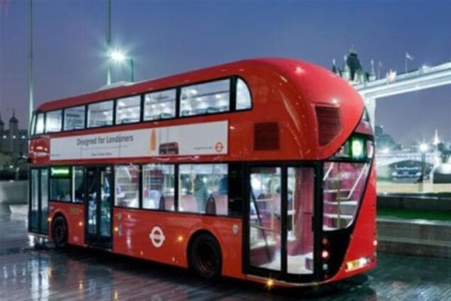 Двухэтажный лондонский автобус предстал в новом виде. Фото 