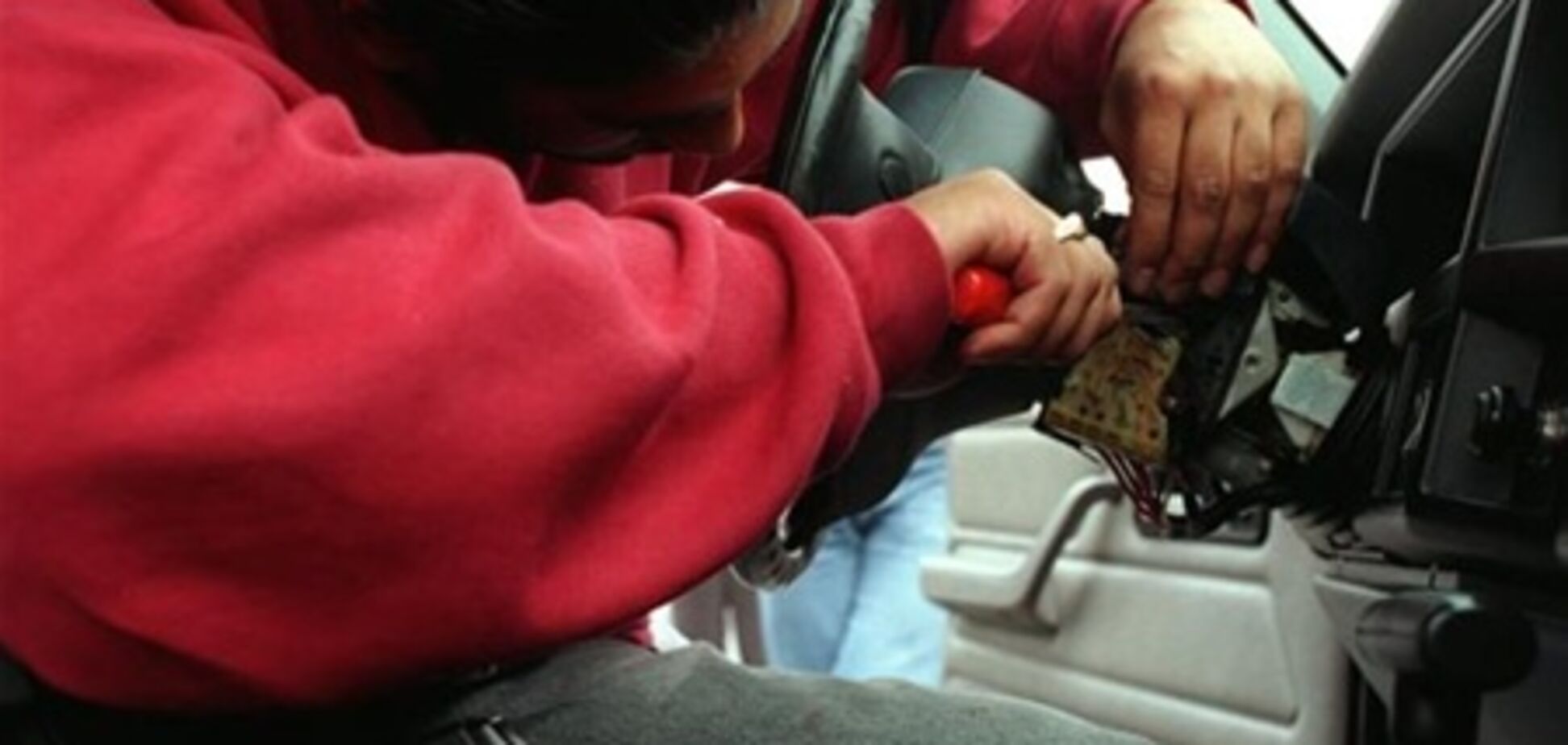 Как защитить машину от угонщиков – советы экспертов