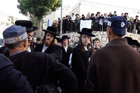 В Израиле обостряется противостояние ортодоксальных и светских евреев