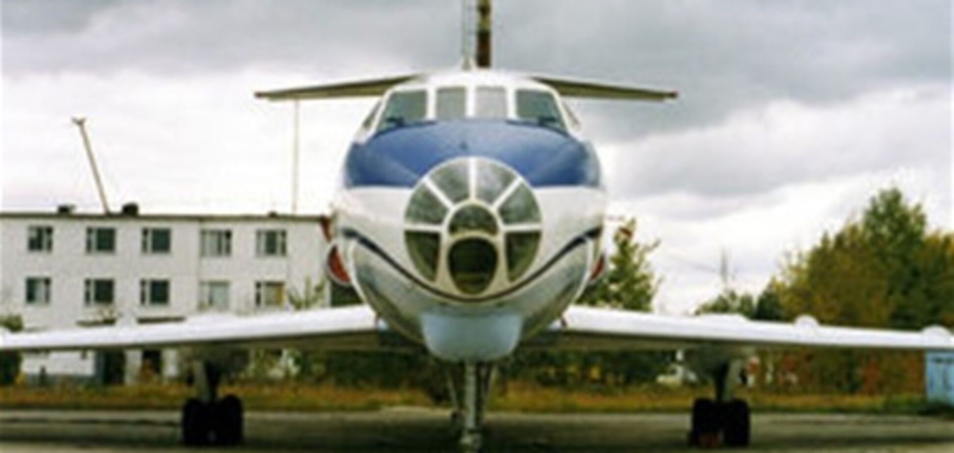 У Киргизстані при посадці зазнав аварії Ту-134 з 73 пасажирами