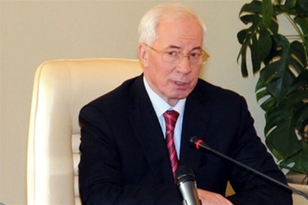 У 2014 році податок на прибуток в Україні буде найнижчим у Європі - Азаров