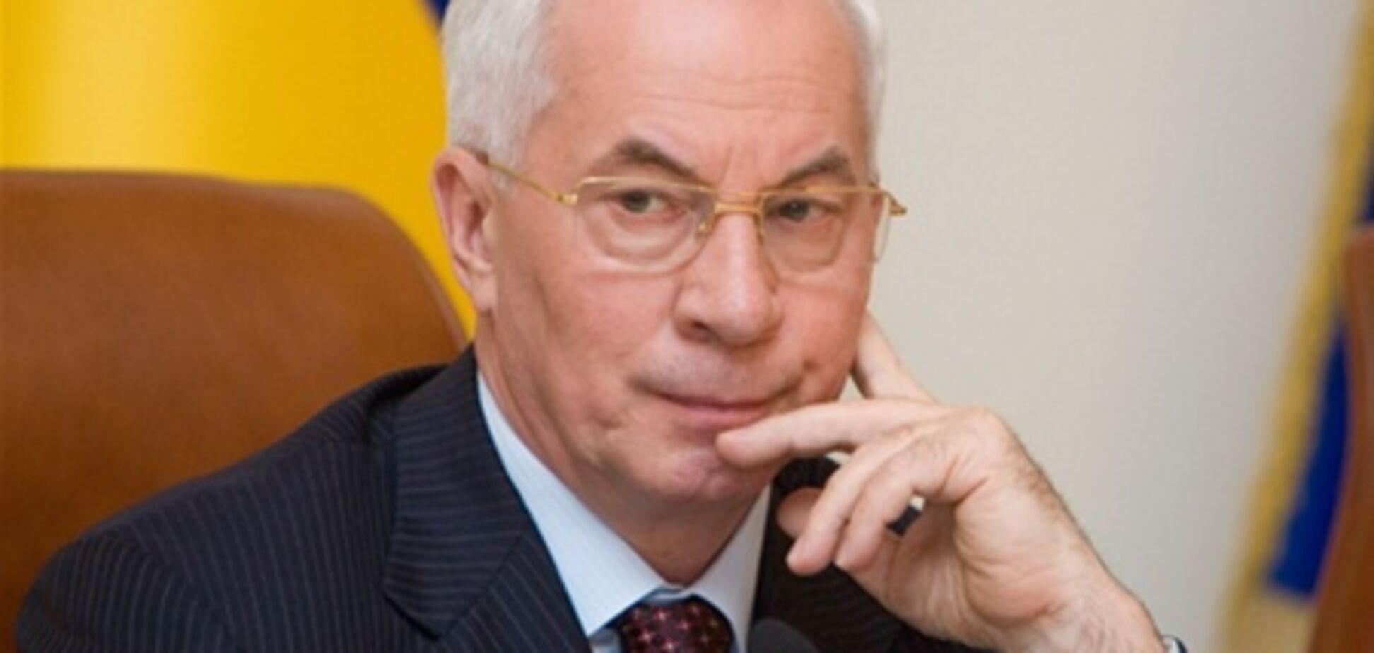 Азаров: рейтинги – это несерьезно