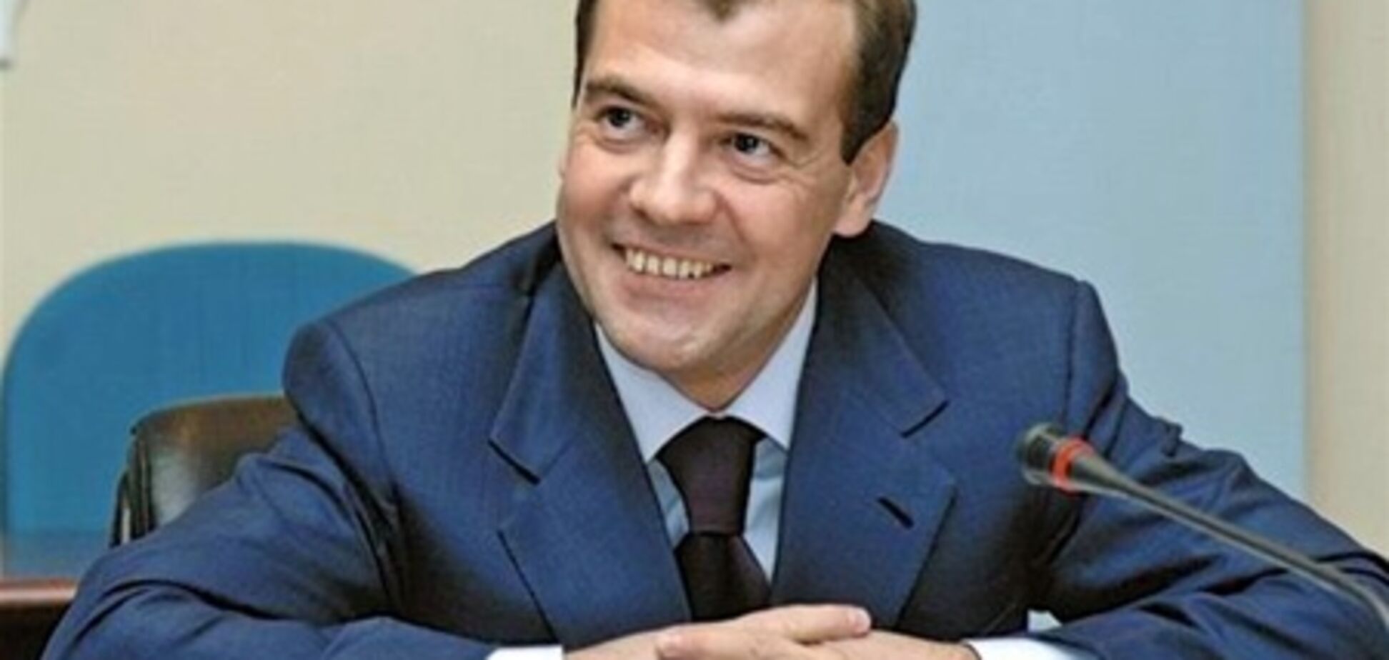 Новорічне звернення Медведєва з'явилося в інтернеті. Відео