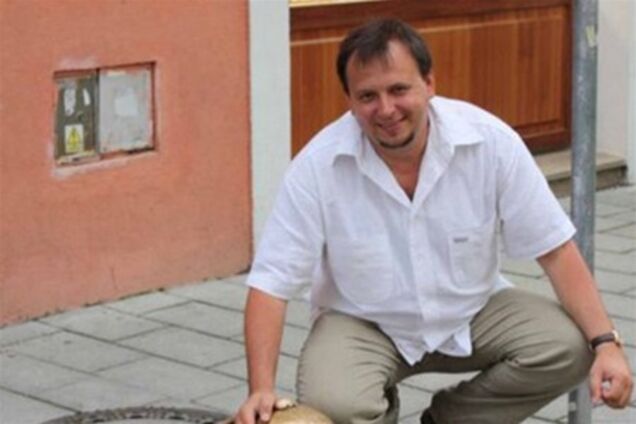 Нардеп Уколов ездит на БМВ