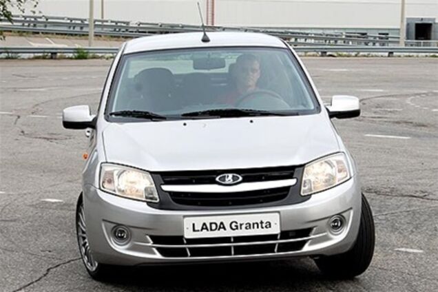 АвтоВАЗ назвал цены на «люксовую» версию Lada Granta