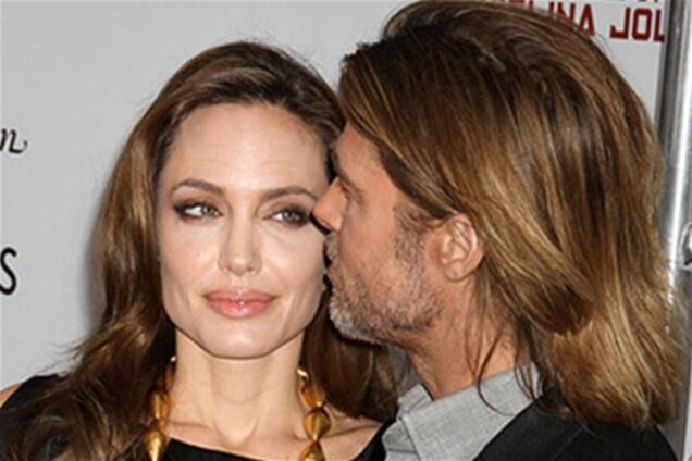 Семейство Питта поддержало Джоли 