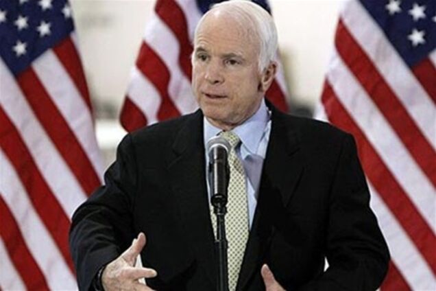 Маккейн призвал Обаму пересмотреть отношения с Пакистаном