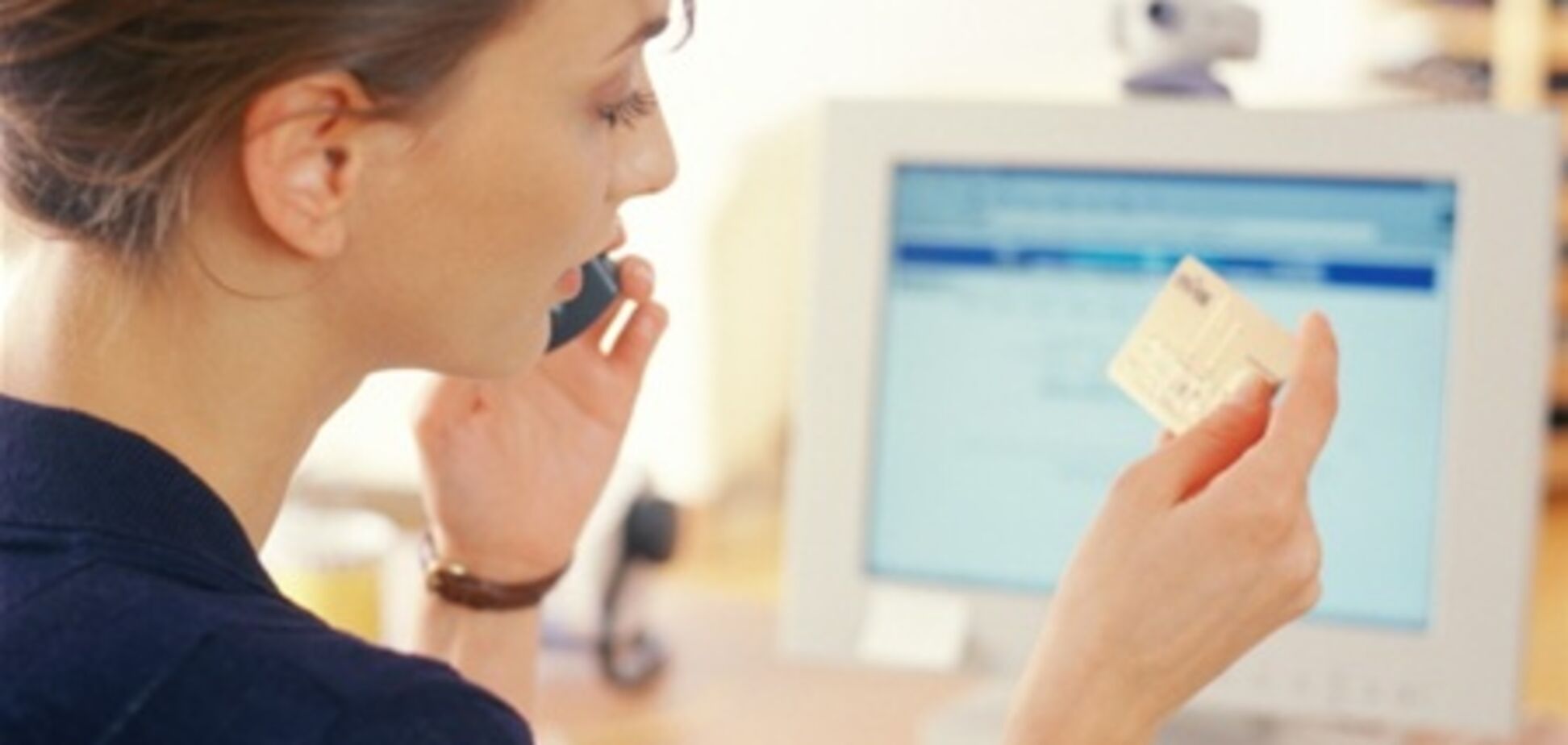 Виртуальные покупки безопаснее физических - эксперт