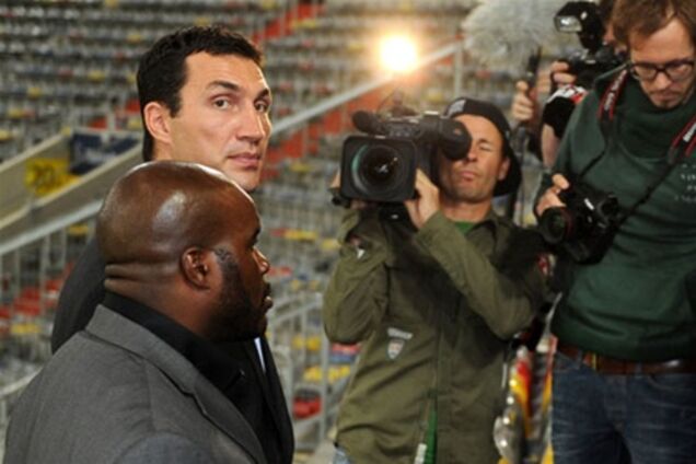 Названа новая дата боя Кличко - Мормек