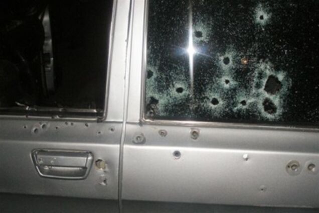 Під Києвом обстріляли машину потенційного мера від Кличка