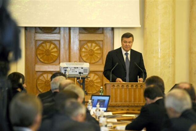 Янукович влаштує міністрам 'розбір польотів' 21 грудня