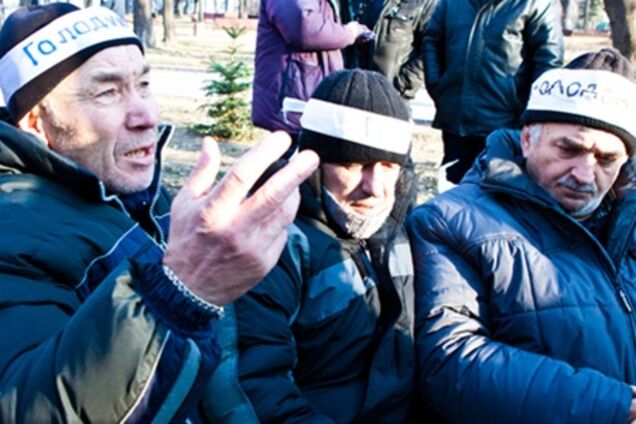 Чорнобильці у Києві продовжують голодування. Фоторепортаж