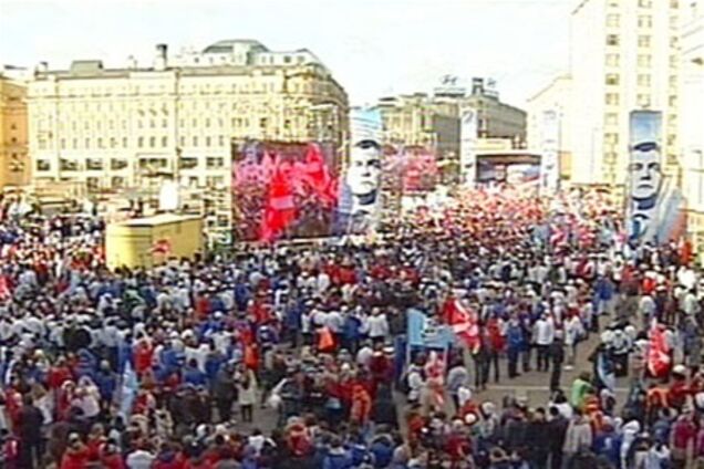 Євросоюз стурбований діями російської поліції щодо учасників акції протесту