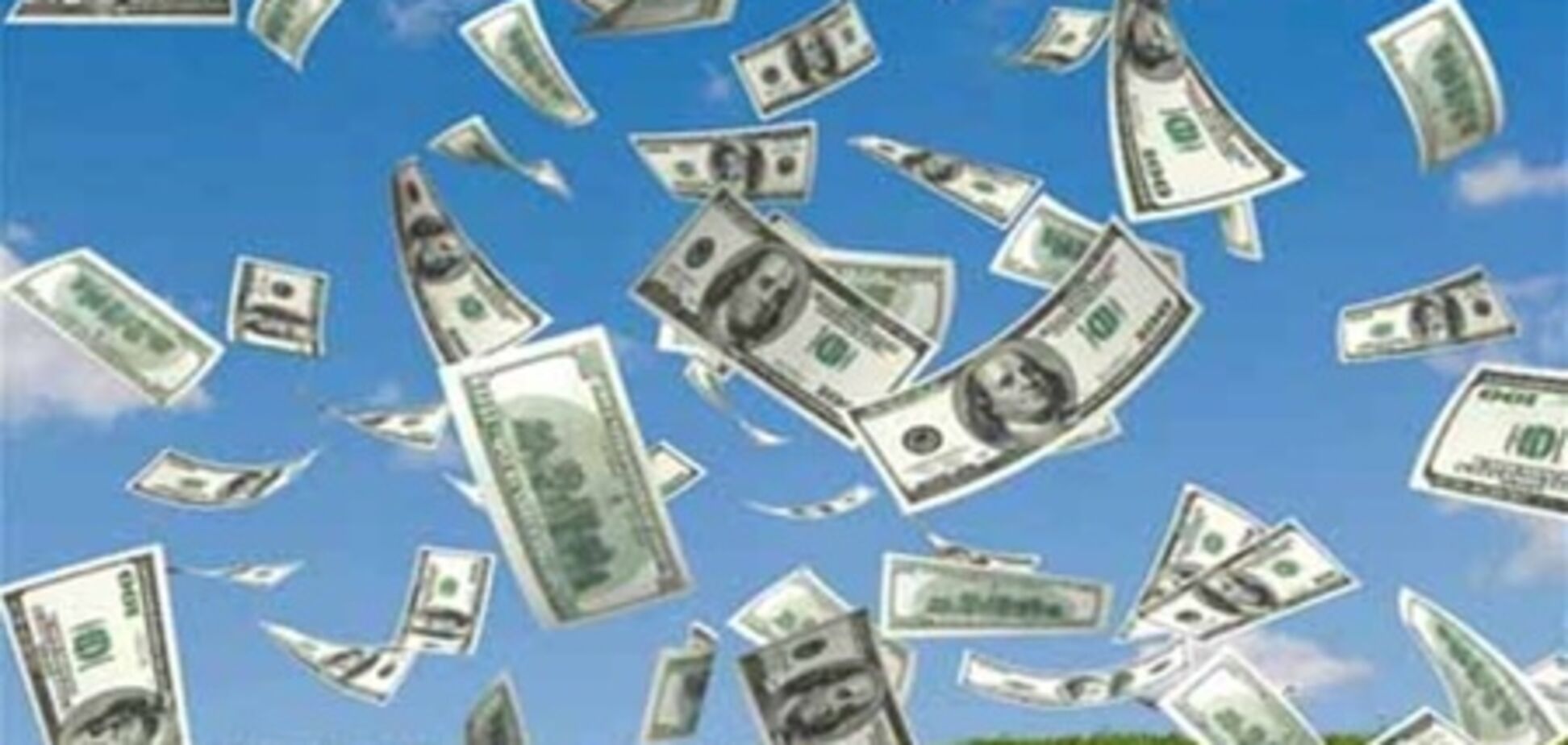 У Британії випав 'дощ' із грошей