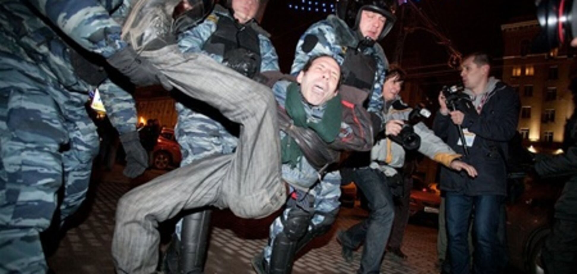 У Москві на площі, де намічається масштабний мітинг, розпочався ремонт