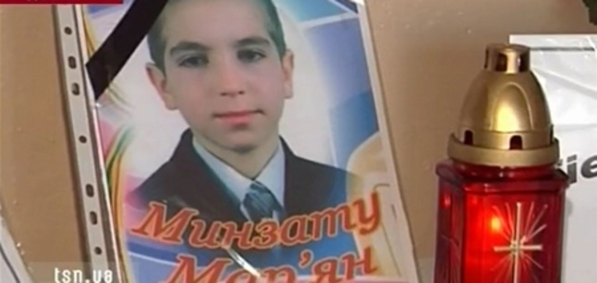 Смерть школяра на Буковині повісили на директора і фізрука