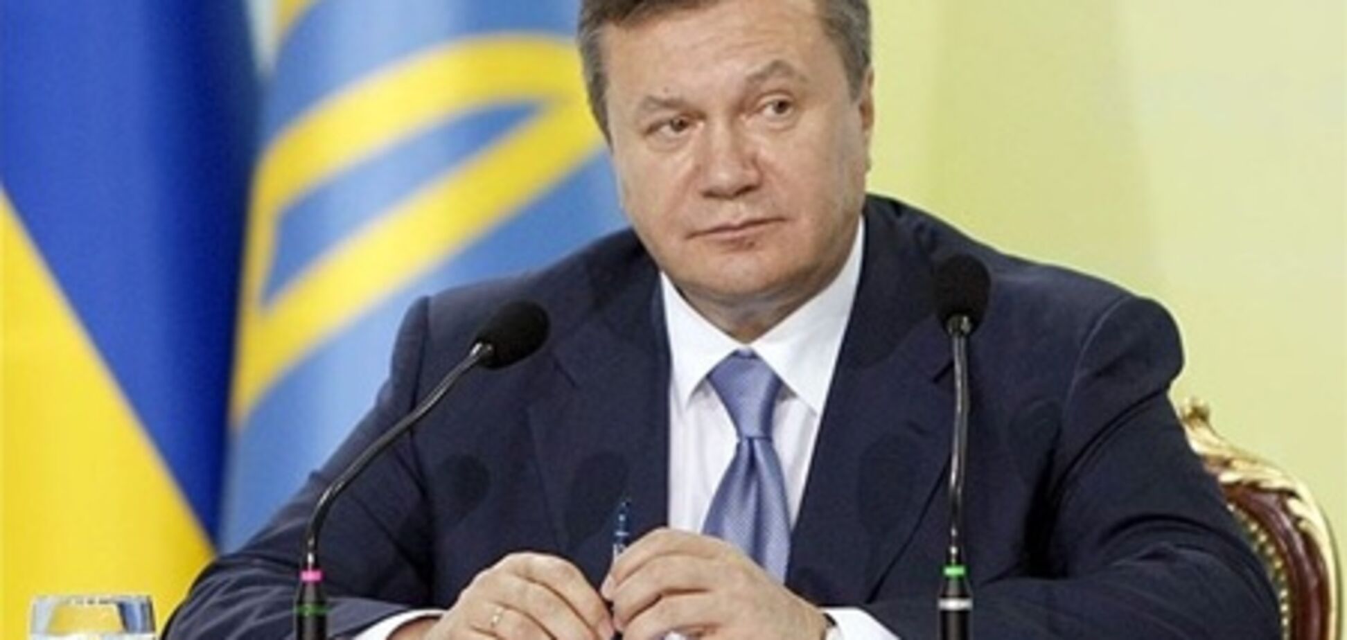 Янукович підписав закон про вибори