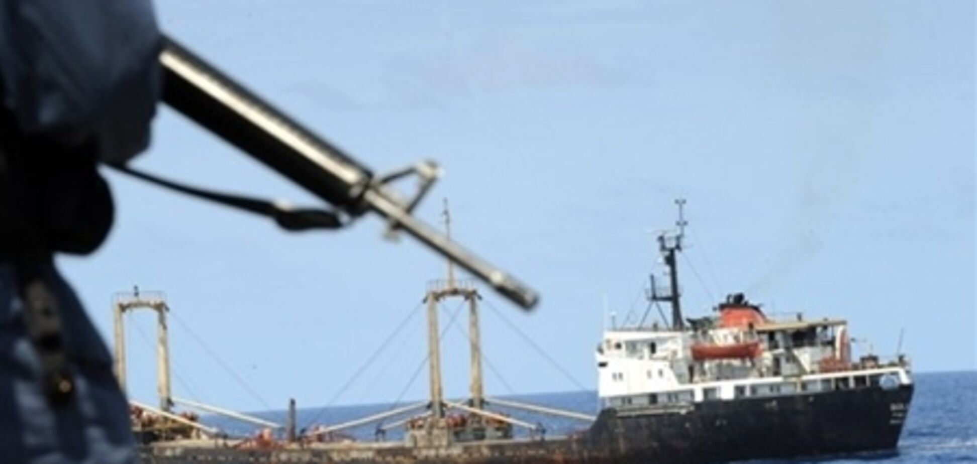 В Индии задержан балкер с украинцами: власти испугались оружия на борту