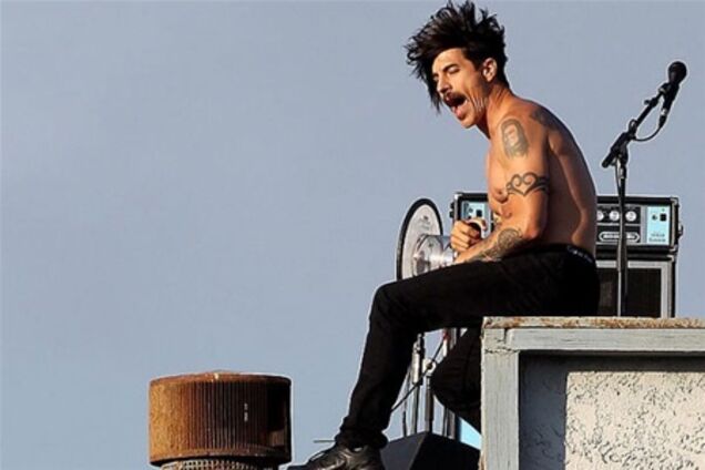 RHCP и Metallica переносят концерты в Европе