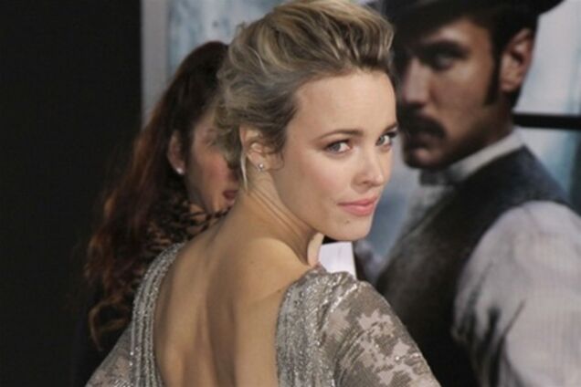 Шикарные красотки на премьере «Шерлока Холмса 2»