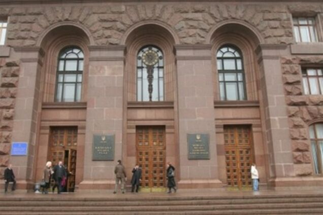 В КГГА ничего не знают о захвате приемной Черновецкого