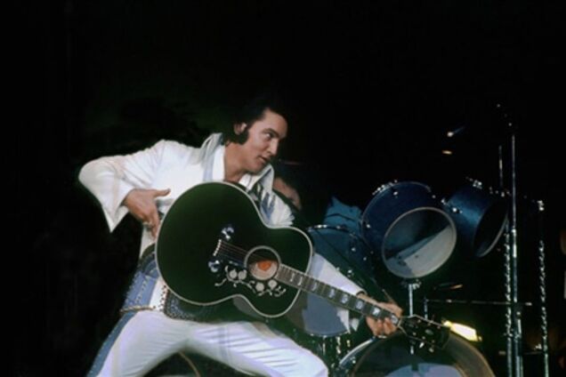 Gibson - легендарні гітари в руках легендарних гітаристів