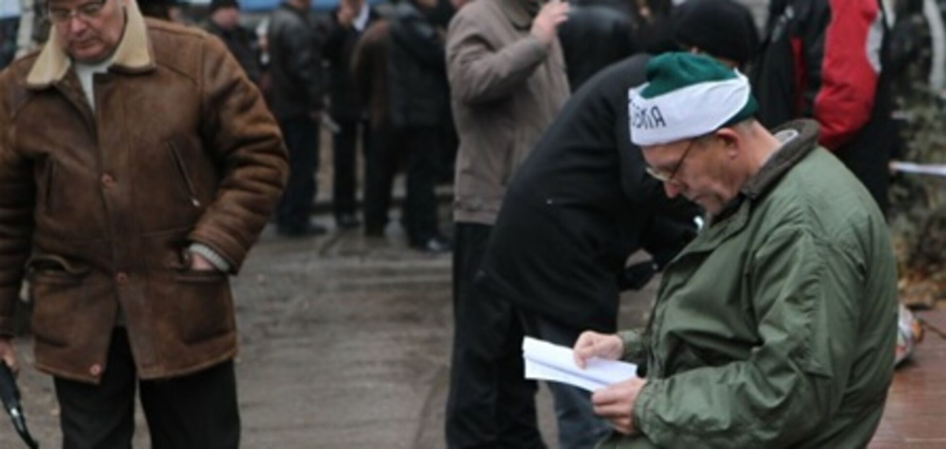 Донецких чернобыльцев обязали прекратить акцию, но уже до 13 декабря