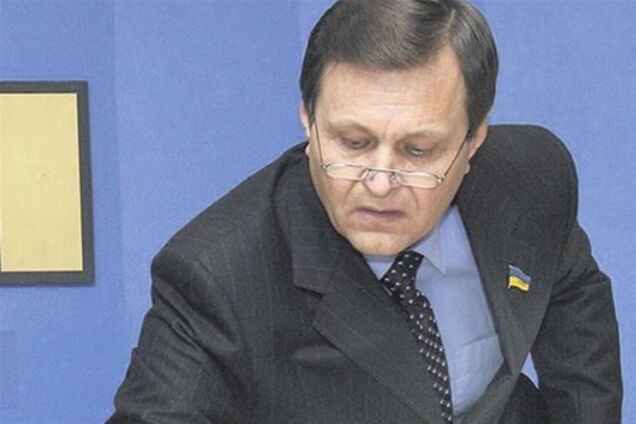 Ландик-старший стверджує, що особисто передав жертві сина 320 тисяч