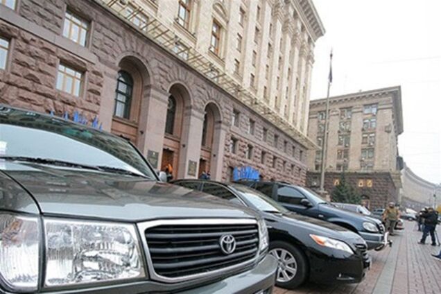 От ВУЗов требуют присутствие студентов на встрече с председателем КГГА