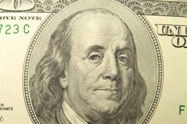 США вводят в оборот новую 100-долларовую купюру