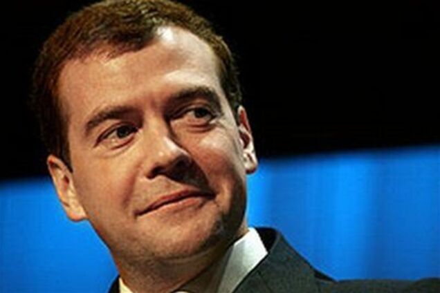 Совет судей обвинил Медведева в нарушении конституции