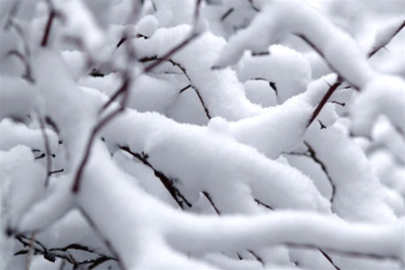 Українські дороги почали рятувати від негоди