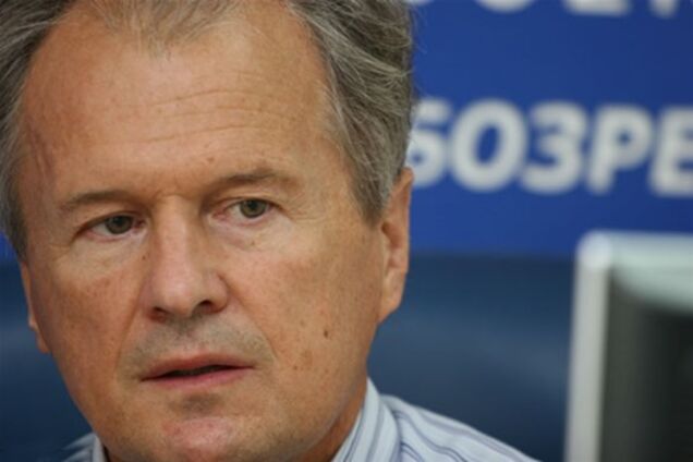 Опозиція скаржиться, що її змушують об'єднуватися