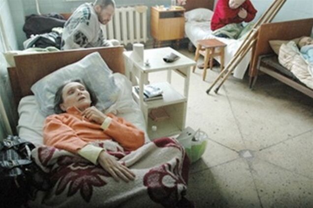 Скандал с бездомными пациентами: КГГА создала спецкомисию