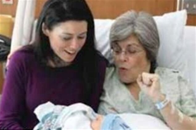 Бабуся народила власного онука