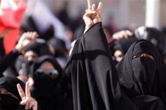 Бахрейн, Иран и Йемен приняли от Египта эстафету протестов