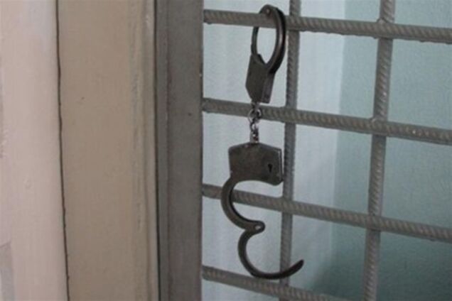 Сотрудник СИЗО 'погорел' на передаче наркотиков зэкам