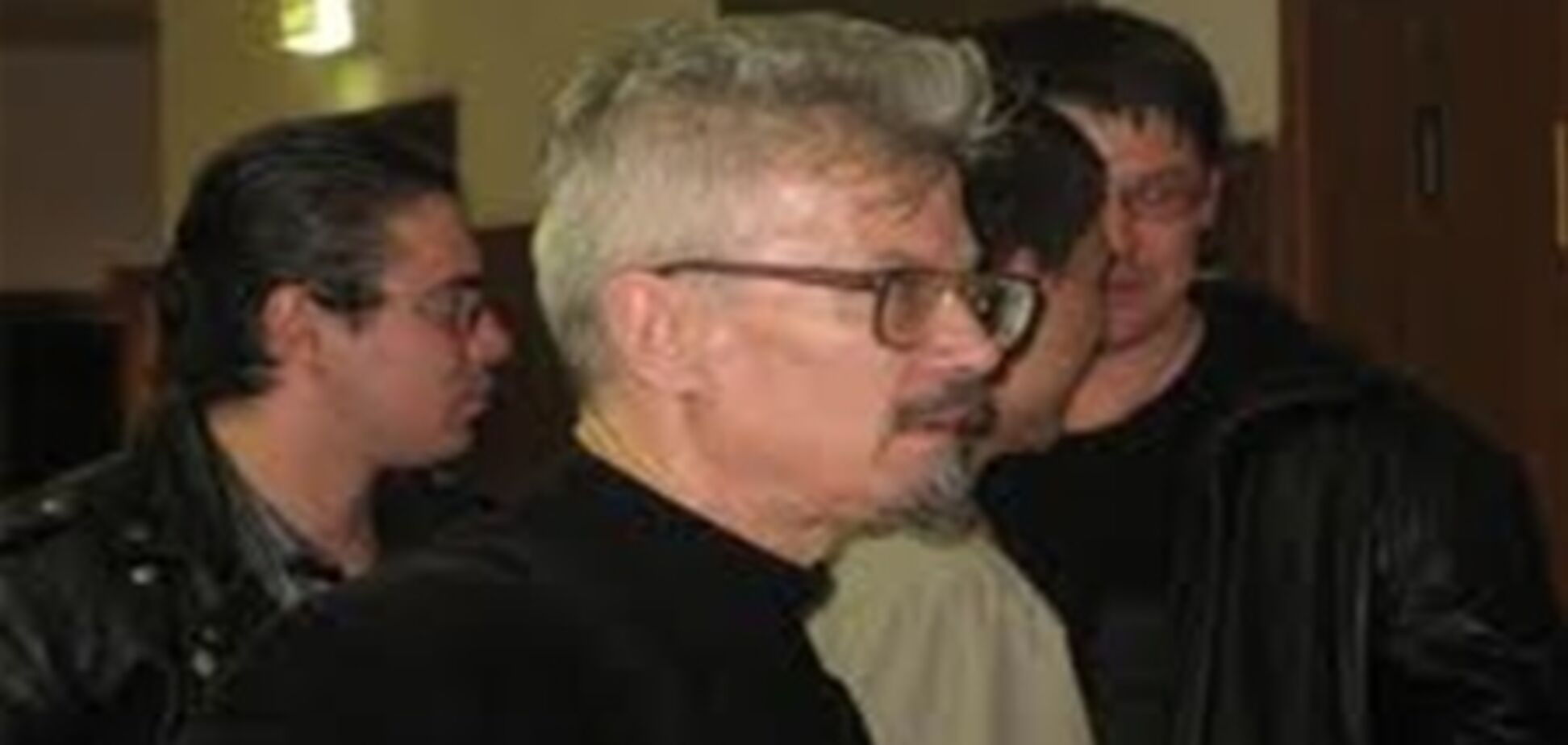 Едуард Лимонов: Я пропоную спробувати новий метод громадянської непокори.