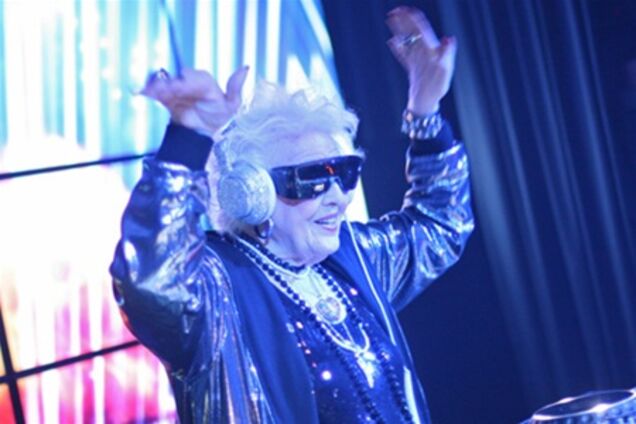 Самая старая диджей мира развлекла киевлян